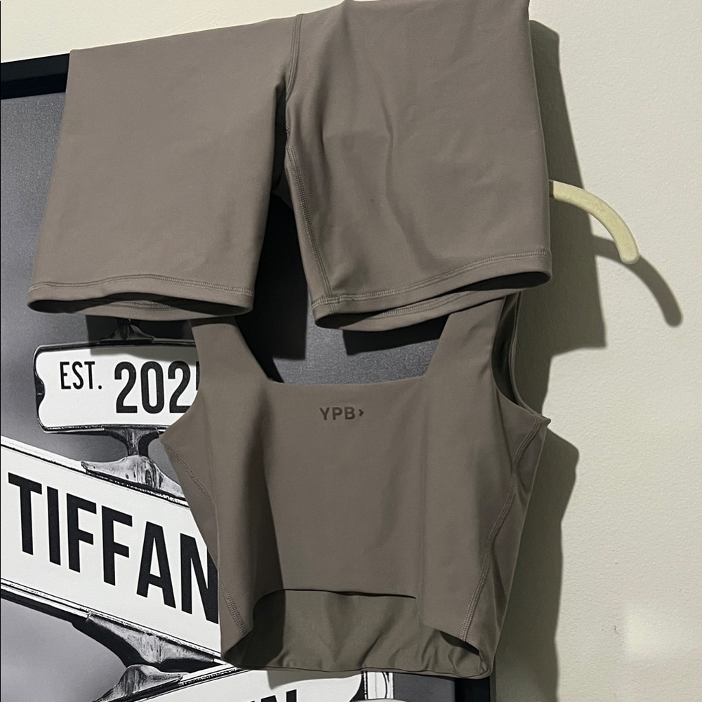 Abercrombie & Fitch Set